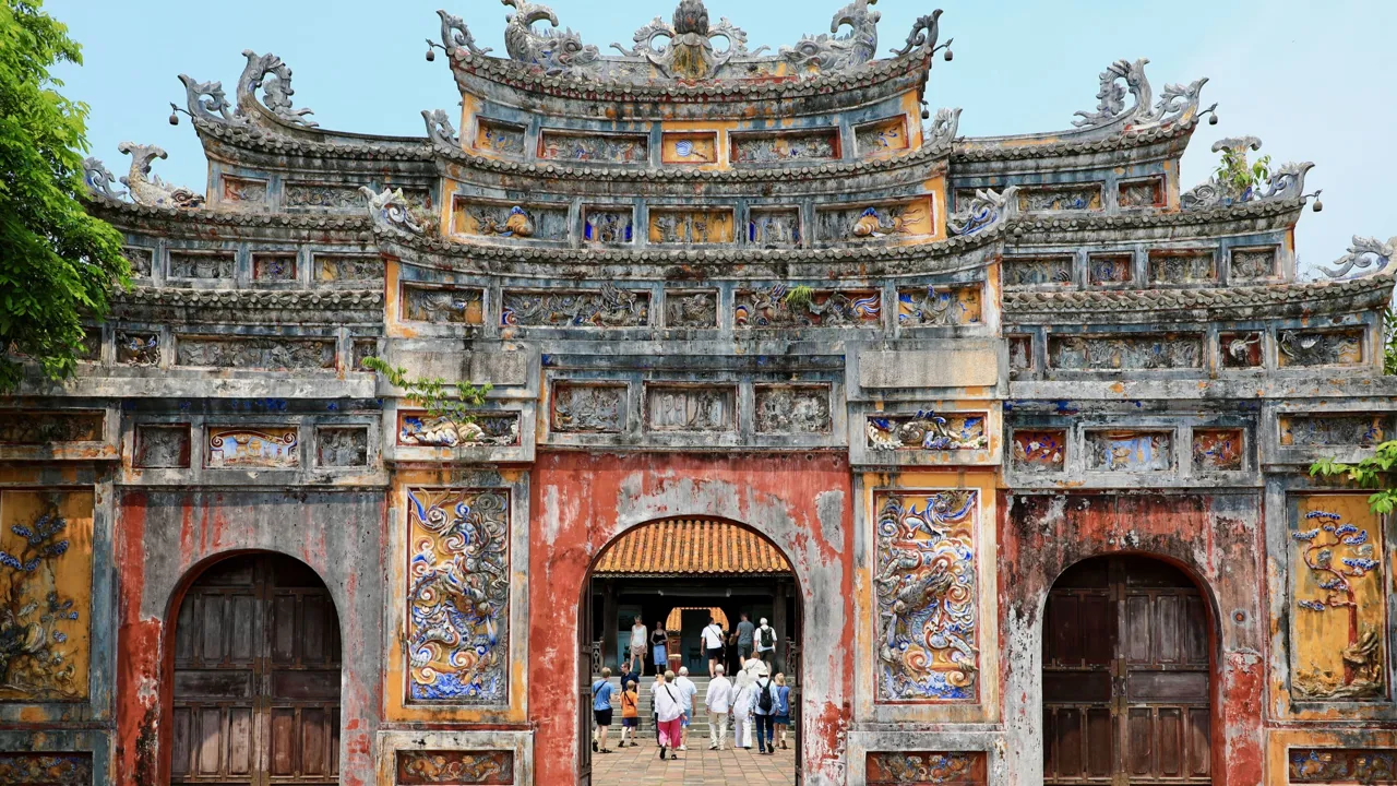 Port indenfor i Den Forbudte Lilla by i Hue. Foto Anders Stoustrup