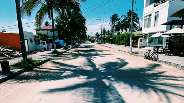 Der er hyggeligt i Puerto Villamil på Galapagos. Foto Viktors Farmor