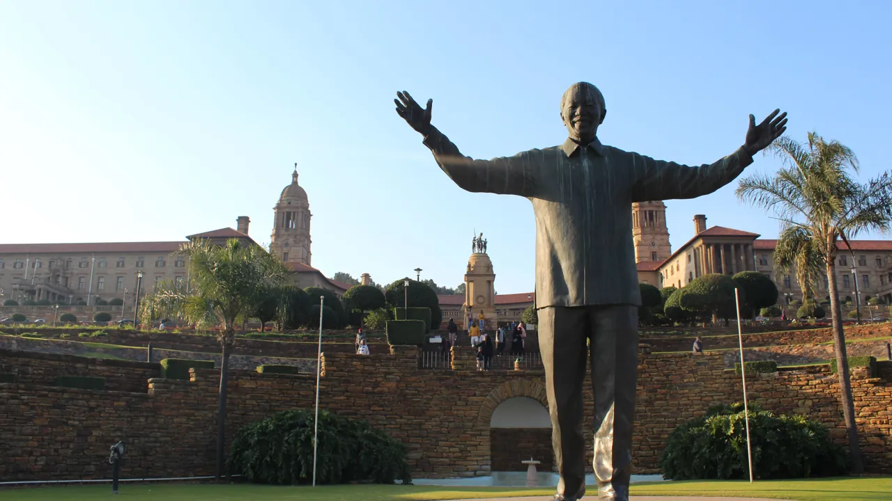 Nelson Mandela hyldes mange steder som symbol på friheden. Foto Marlene T. Kristensen