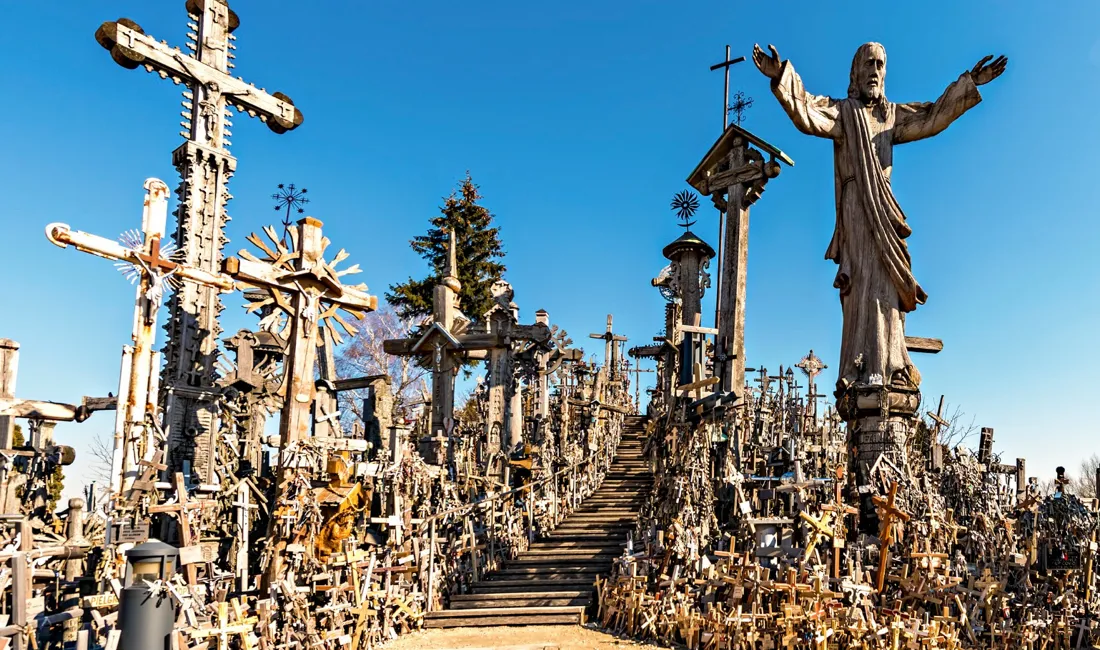 Korshøjen ved Siauliai er verdens største koncentration af kors.