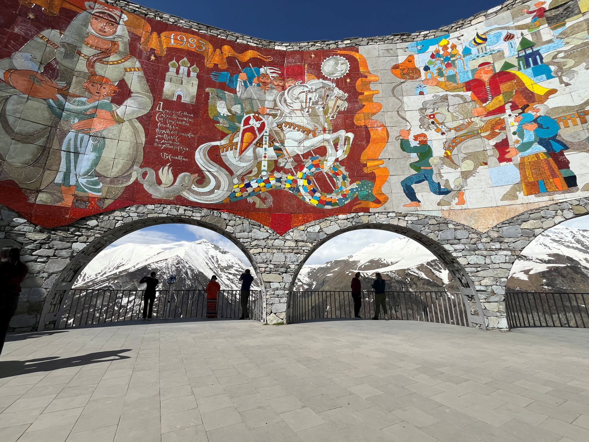 Det sovjetiske Friendship Monument. Foto Ole Grauting
