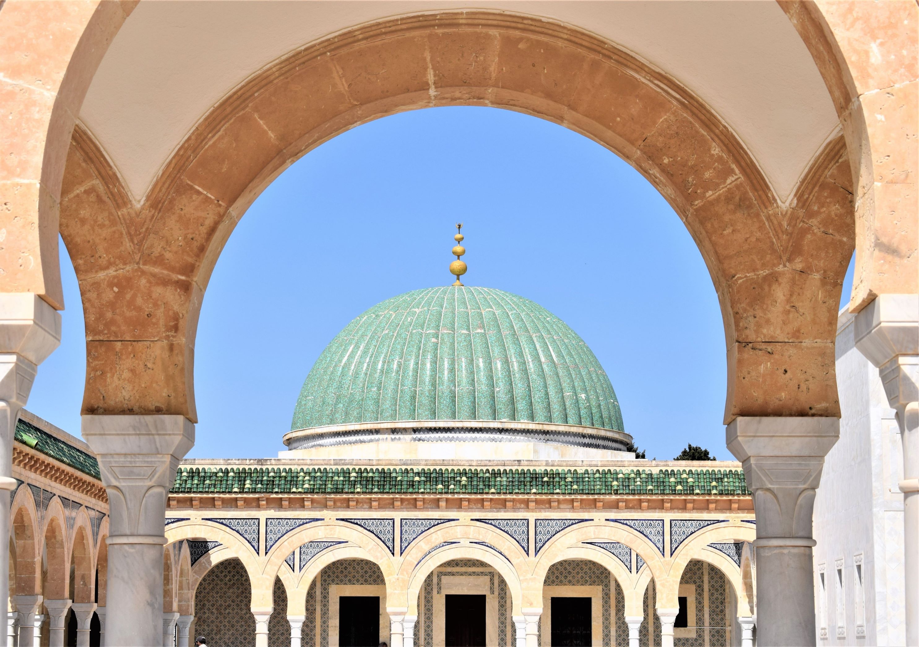 Vi besøger det imponerende mausoleum for Tunesiens første præsident Foto Anne Sophie Meyer Larsen
