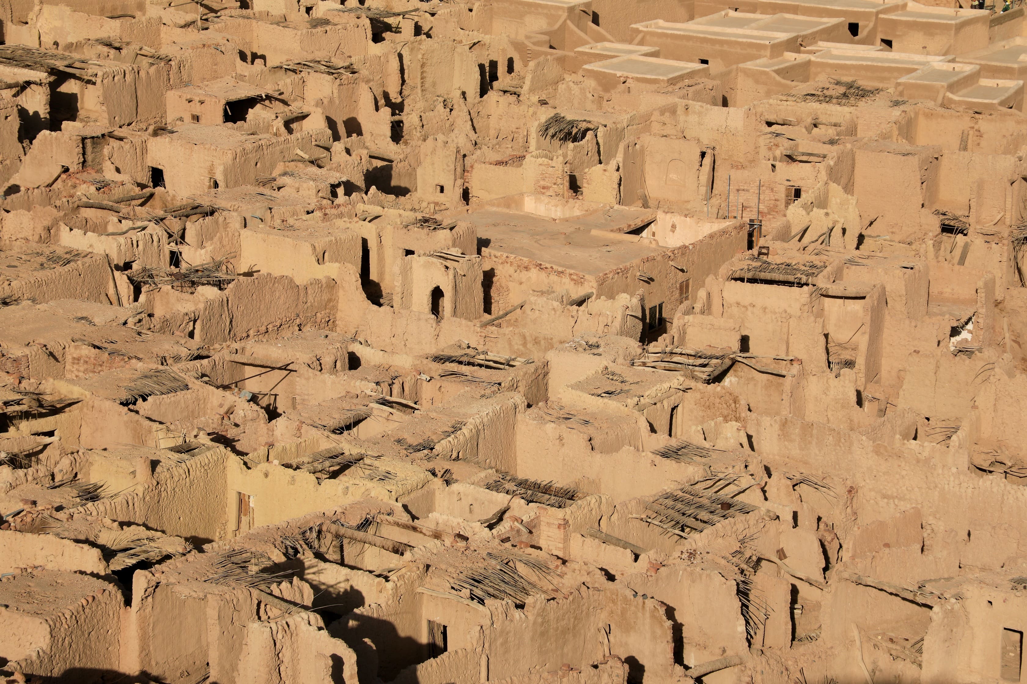 Udsigt over Al Ulas gamle bydel, der var beboet indtil for mindre end 50 år siden. Foto af Anders Stoustrup