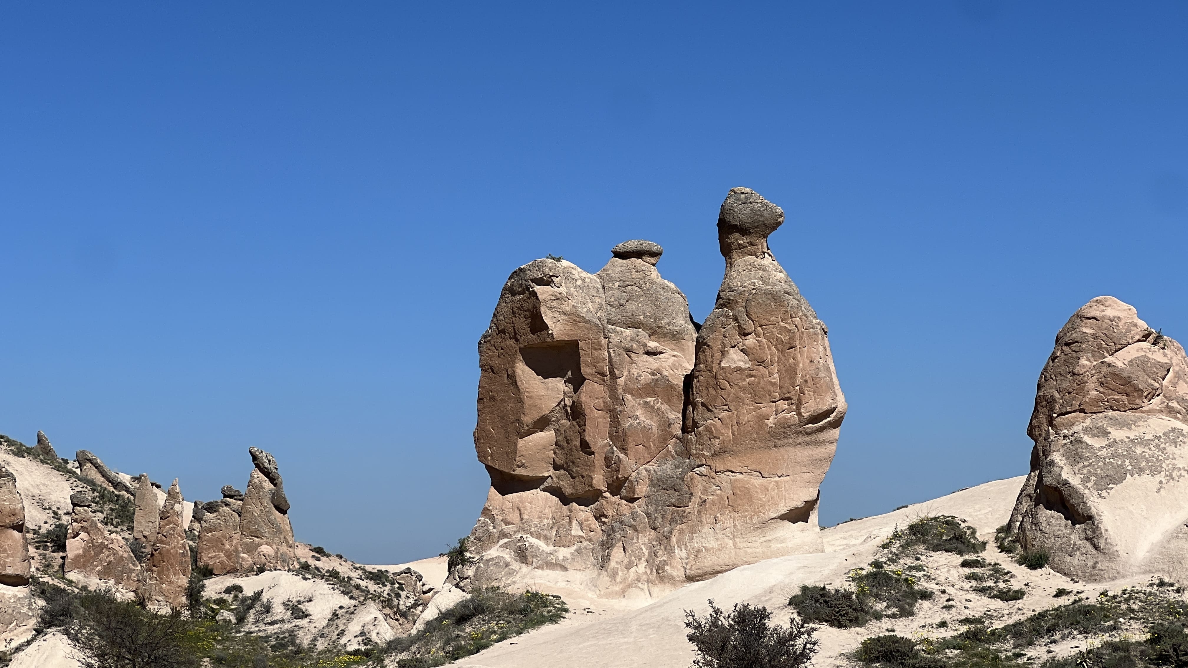 Fantasien sættes på arbejde i Devrentdalen. Foto Tea Tougaard
