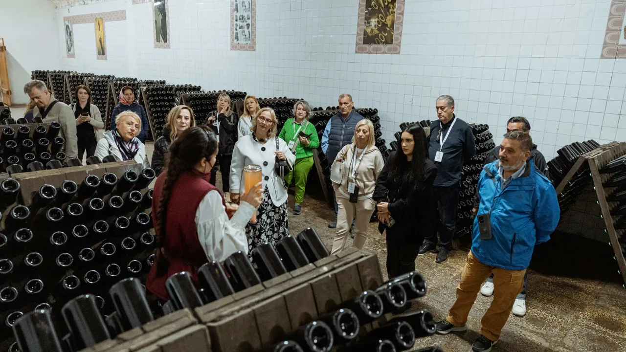 Cricova vinkælderen med deres mousserende vinflasker. Foto Viktors Farmor