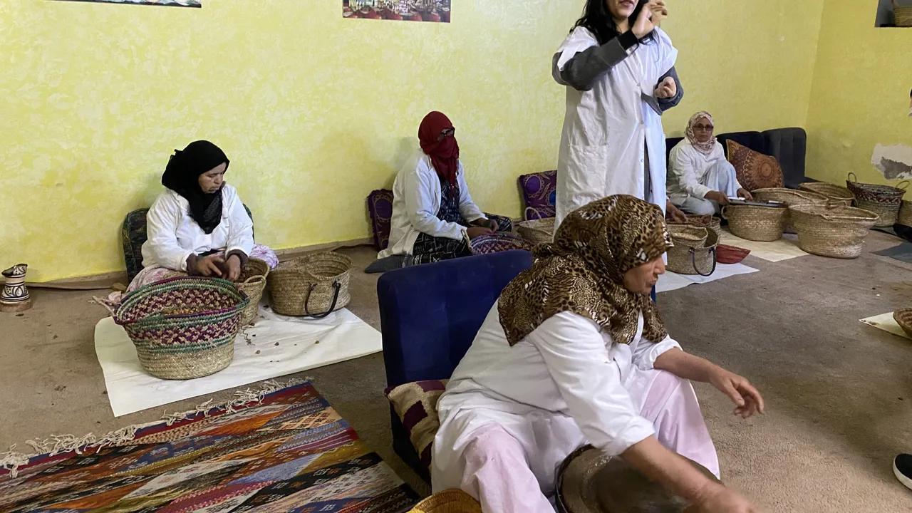 Vi besøger kvindelige kunsthåndværkere i marokko. foto maria kring