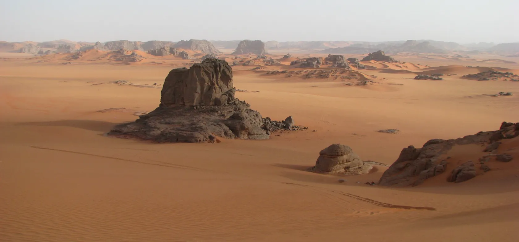 Sahara. Alene ordet klinger af eventyr. Foto Vagn Olsen