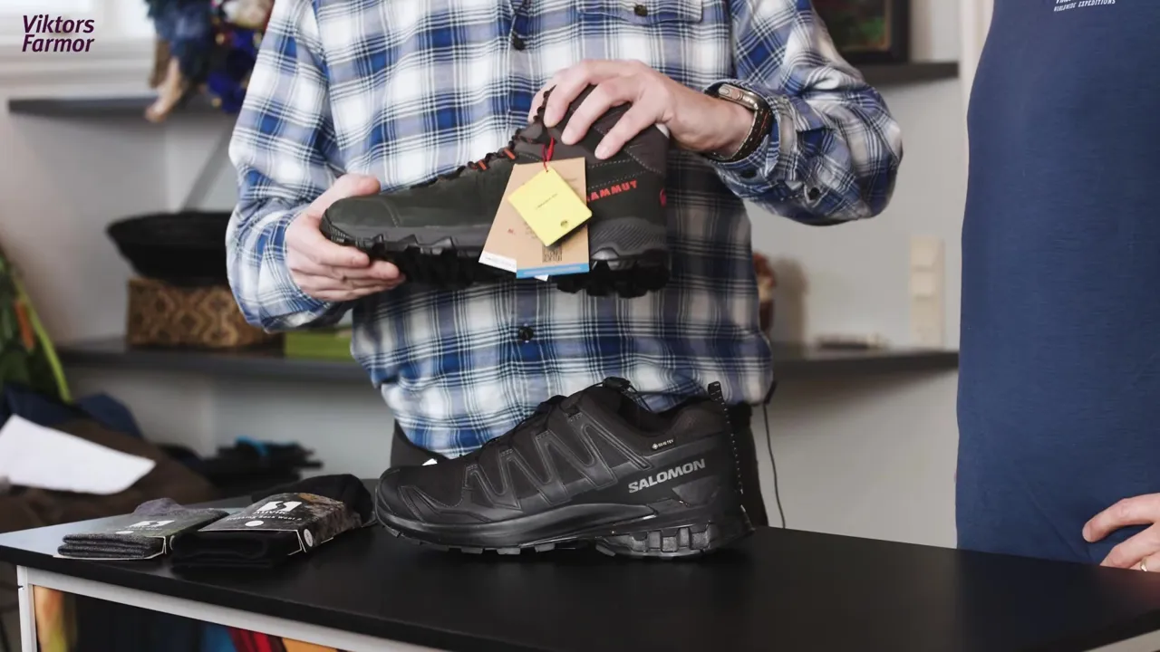 Hør Souschef hos Spejdersport, Klaus Rasmussen, og COO, Gudik Holm Plews, fortælle om sko og strømper her i videoen