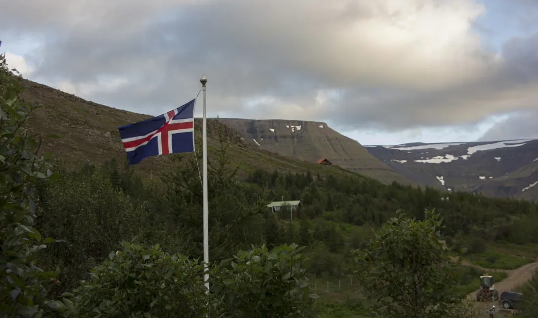 Udsigten er storslået ved Hvalfjorden. Foto Alex Meier