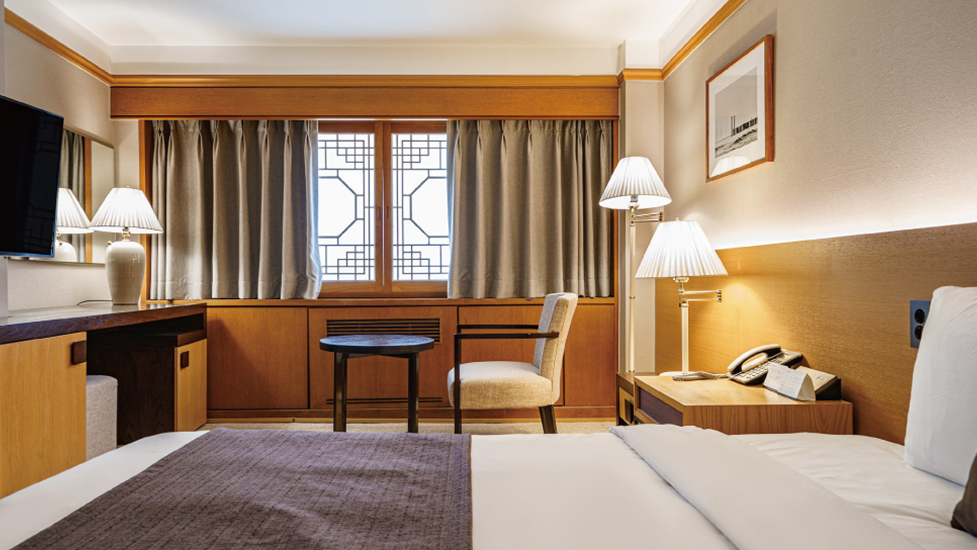 4-stjernede bekvemmeligheder og en god beliggenhed kendetegner Commodore Hotel i Busan.