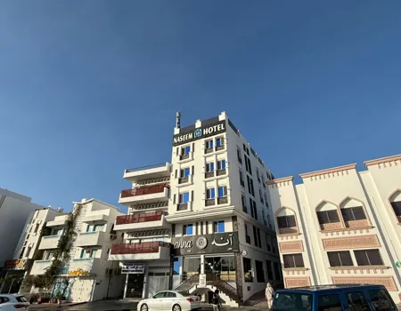 Hotellet er helt suverænt placeret i Muscats charmerende gamle bydel Muttrah. Foto Viktors Farmor