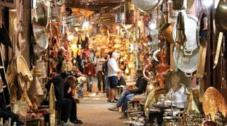 Medinaen i Marrakesh er en sand labyrint af små gyder og skjulte pladser. Foto Anders Stoustrup