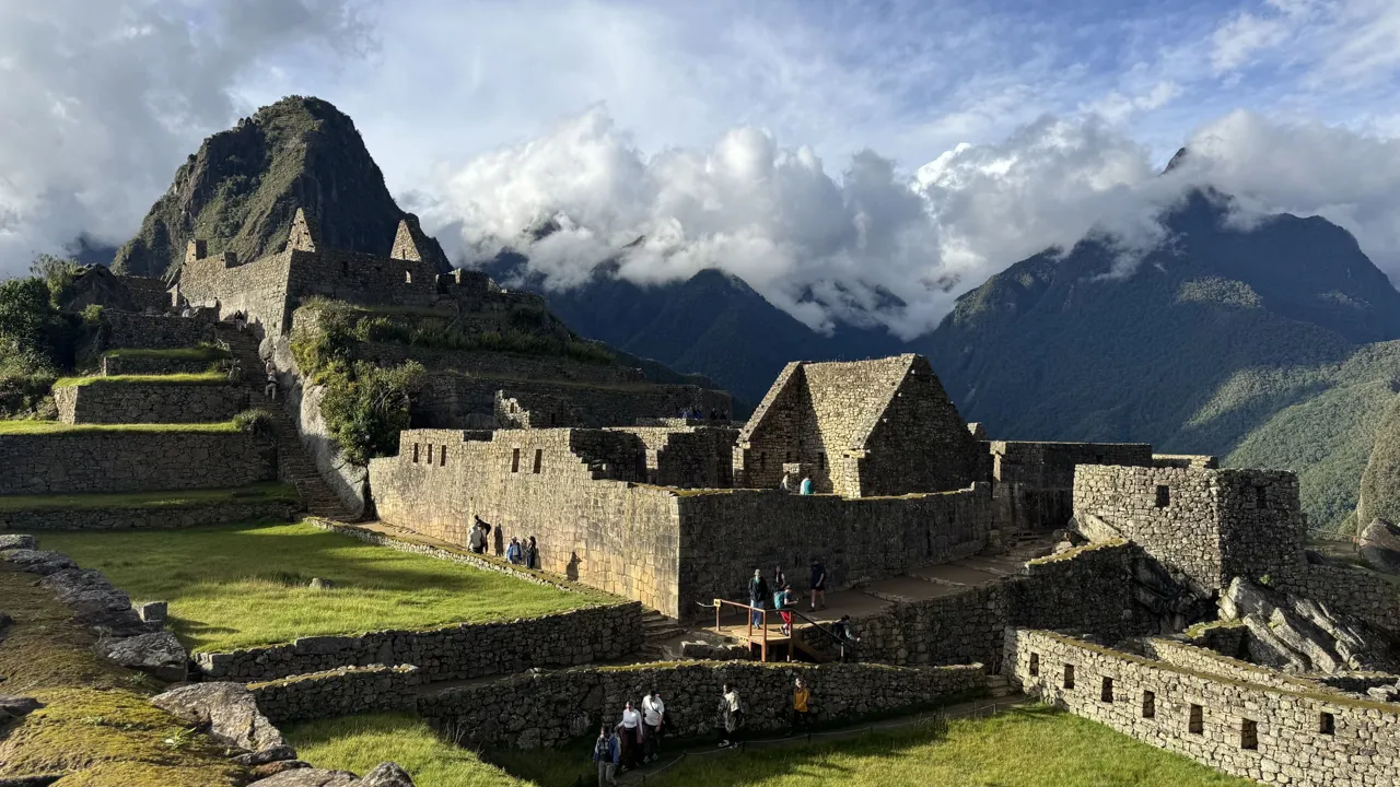 Det er en helt speciel oplevelse at gå rundt ved Machu Picchu. Foto Henriette Jensen