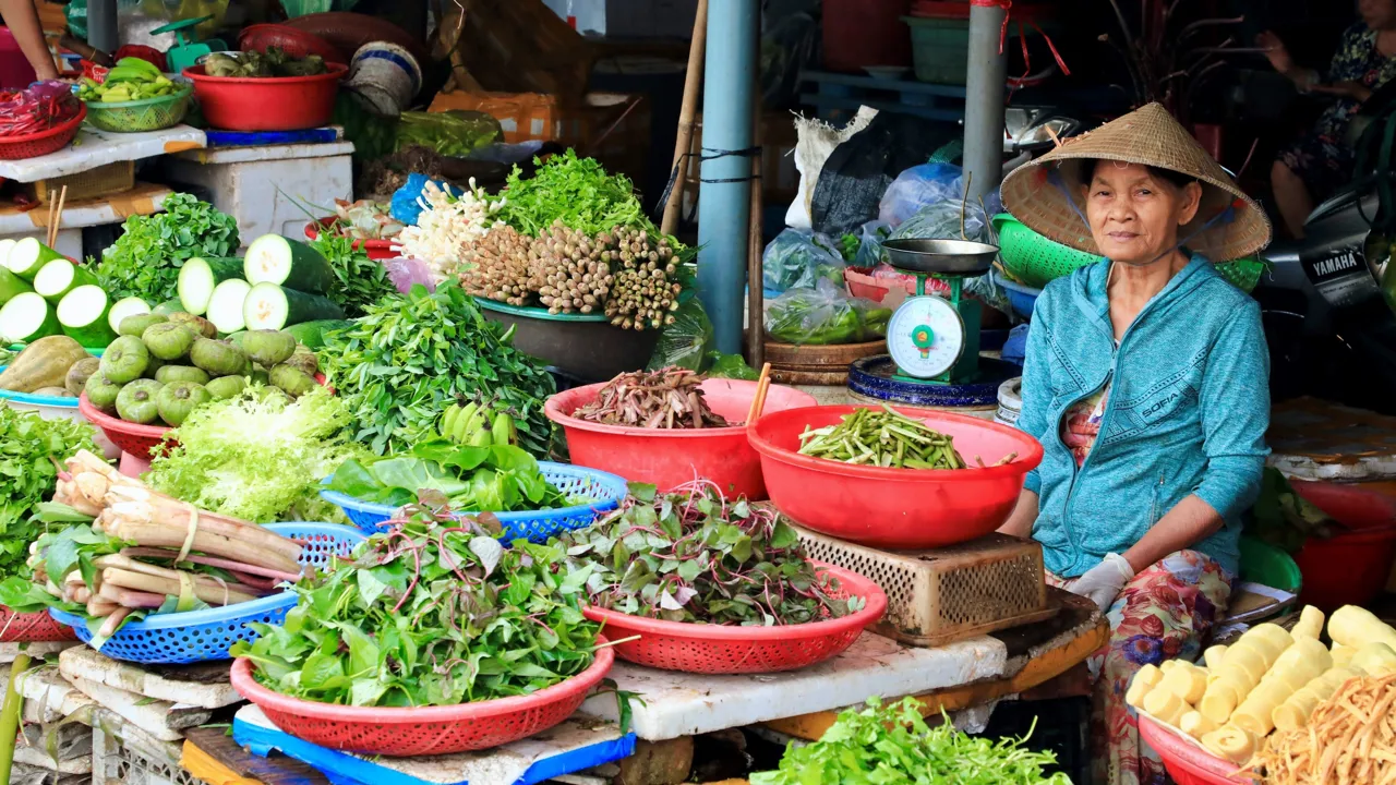 Markedet i Hue er en meget lokal oplevelse. Foto af Anders Stoustrup