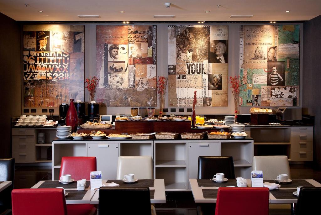 Two Hotel Buenos Aires er et moderne og funktionelt hotel med central beliggenhed.