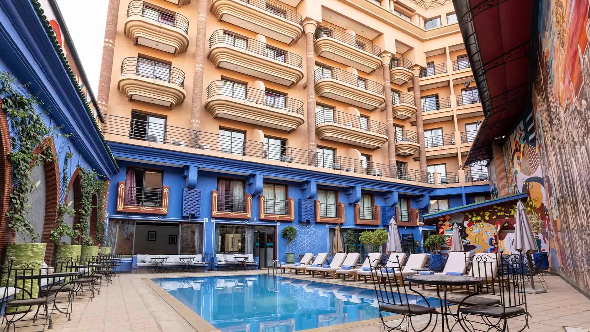 I Marrakesh bor vi på det moderne 3-stjernede BlueSea Le Printemps.