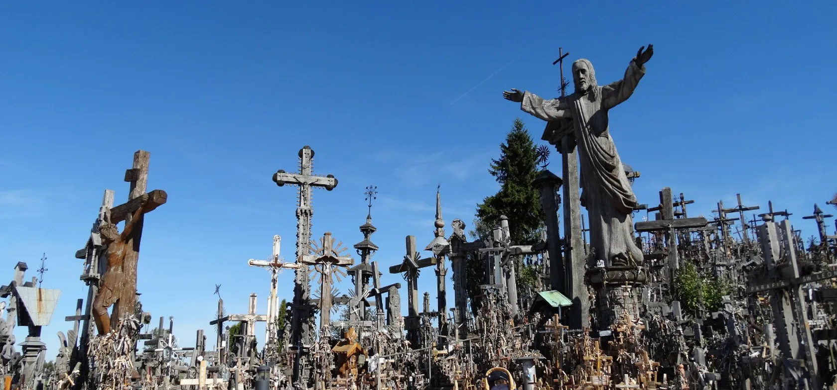 Korshøjen er et symbol på Litauens katolske identitet. Foto Arunas Bruzas