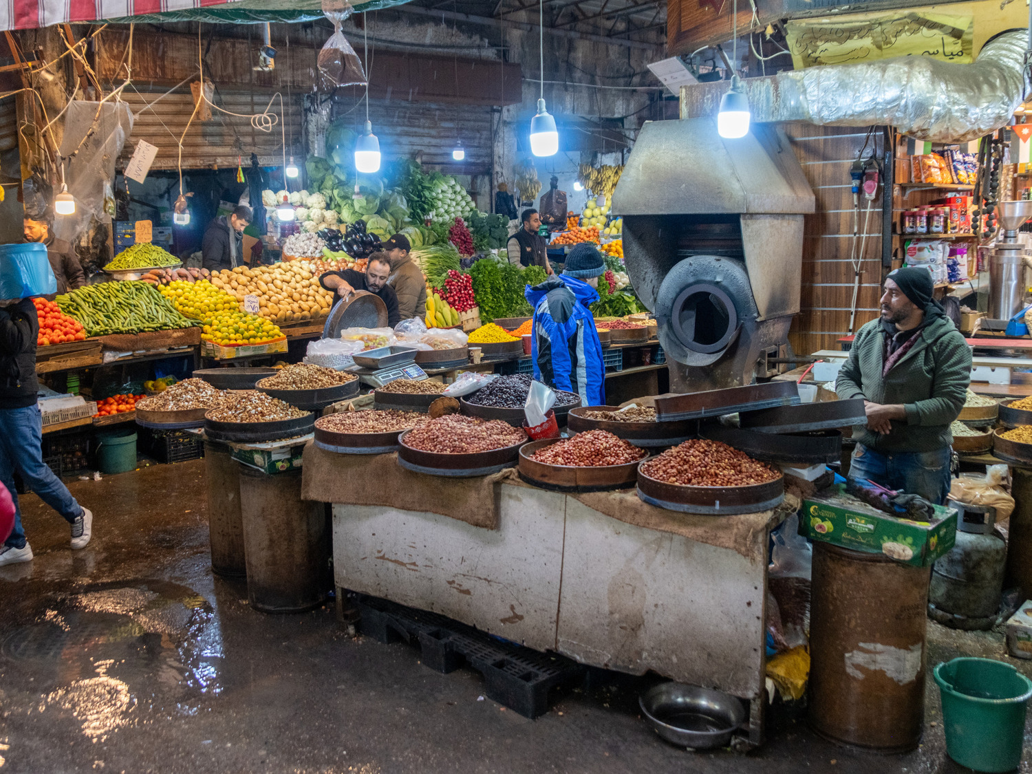 Byvandringen i det centrale Amman fører os bl.a. gennem den farvestrålende bazar. Foto Anders Lorenzen 