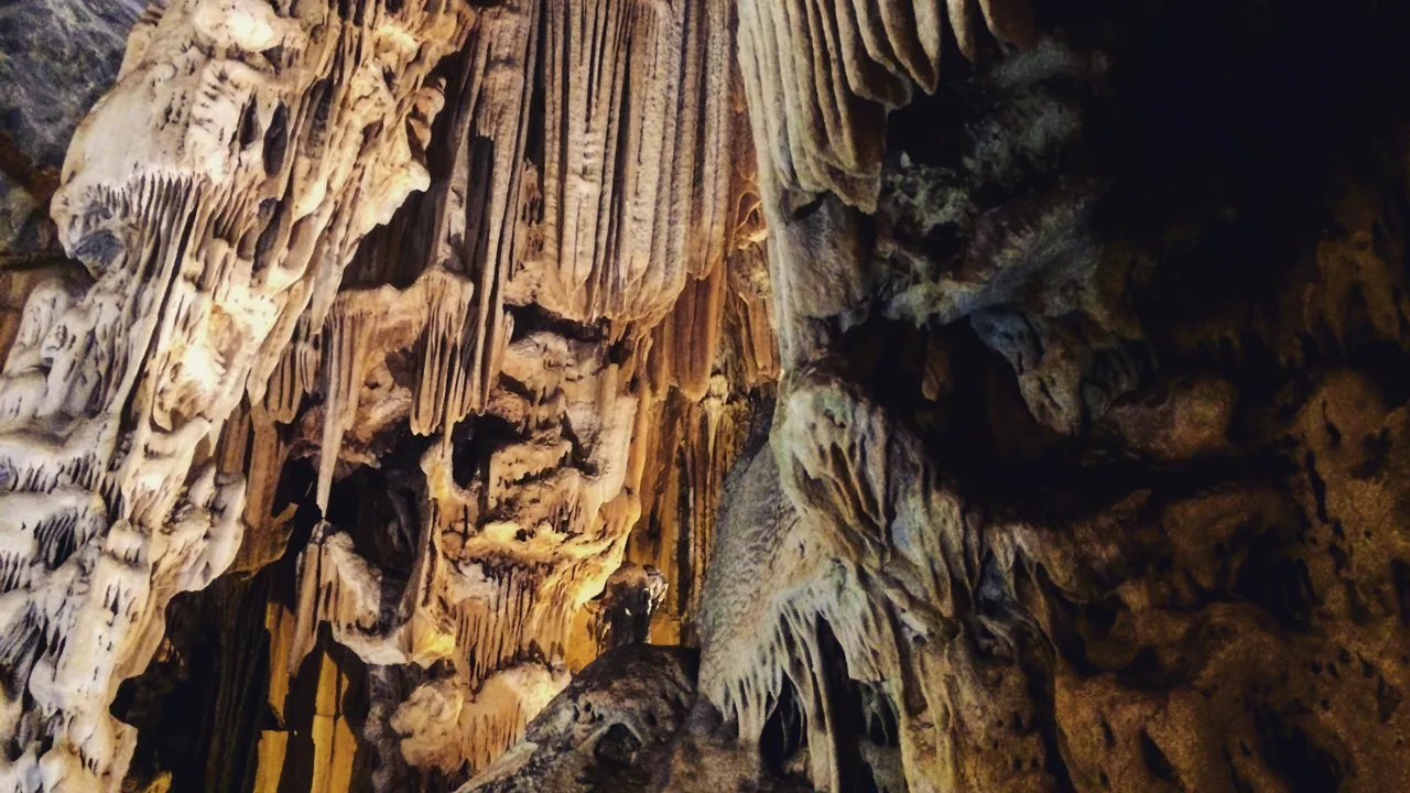 Cango Caves er afrikas største, åbne grottesystem. Foto Marlene T. Kristensen