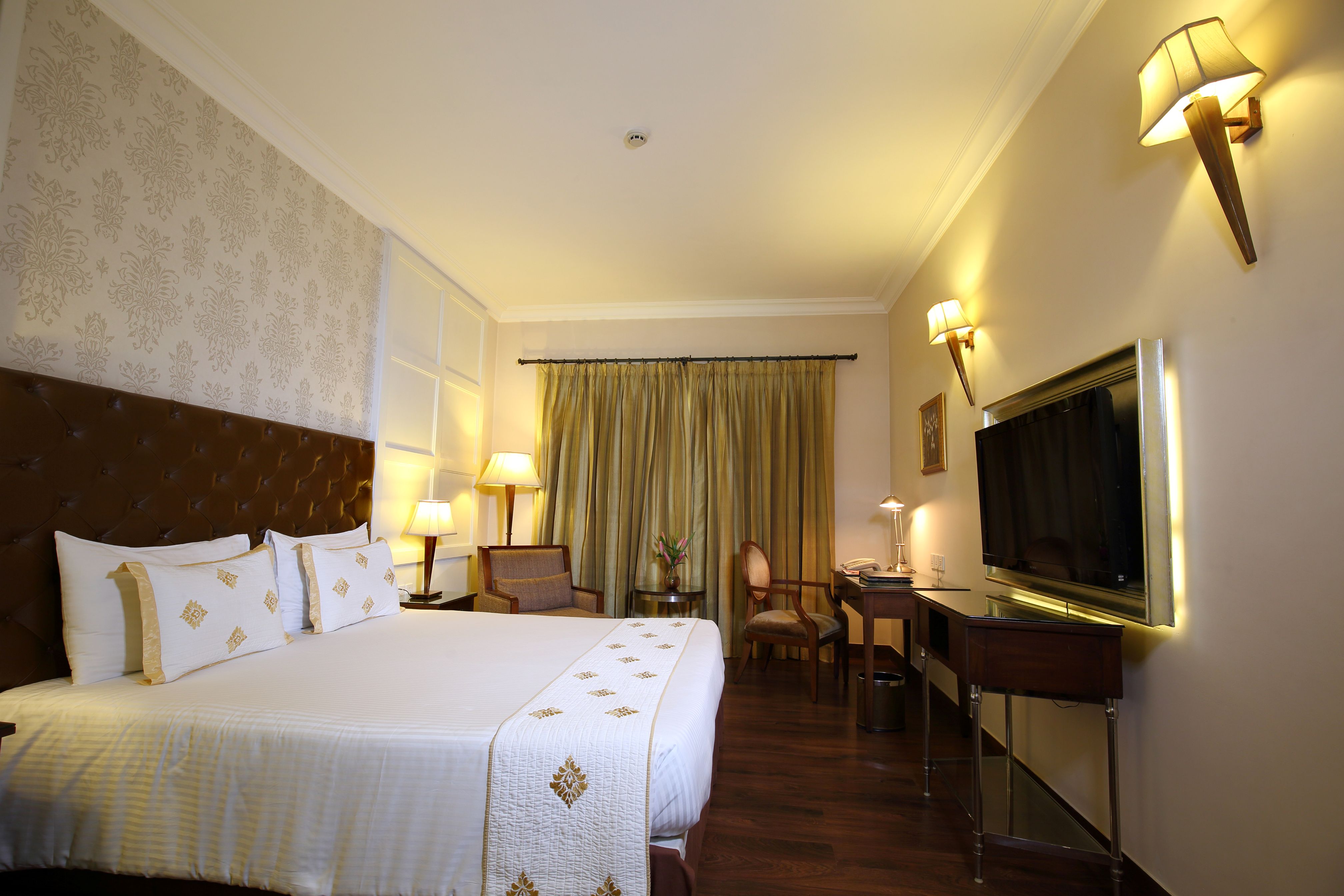 Hotel plazzio gurugram i delhi