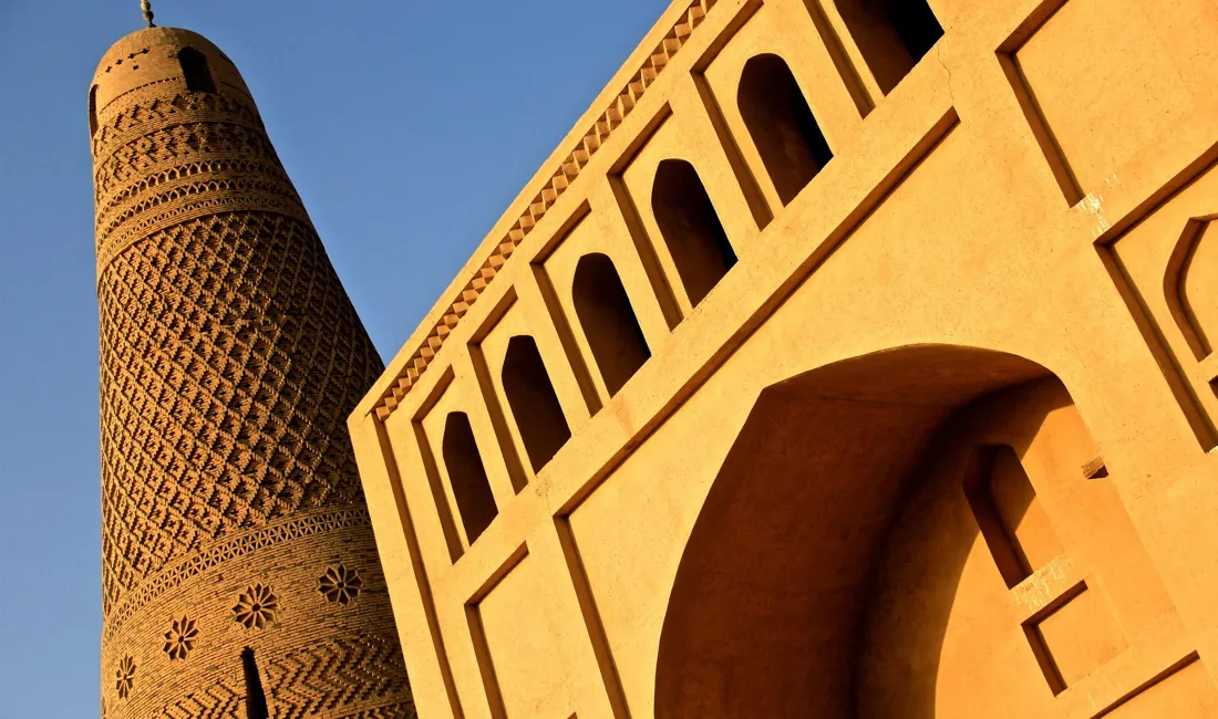 Emin minareten ses i oasebyen Turpan. Foto Viktors Farmor