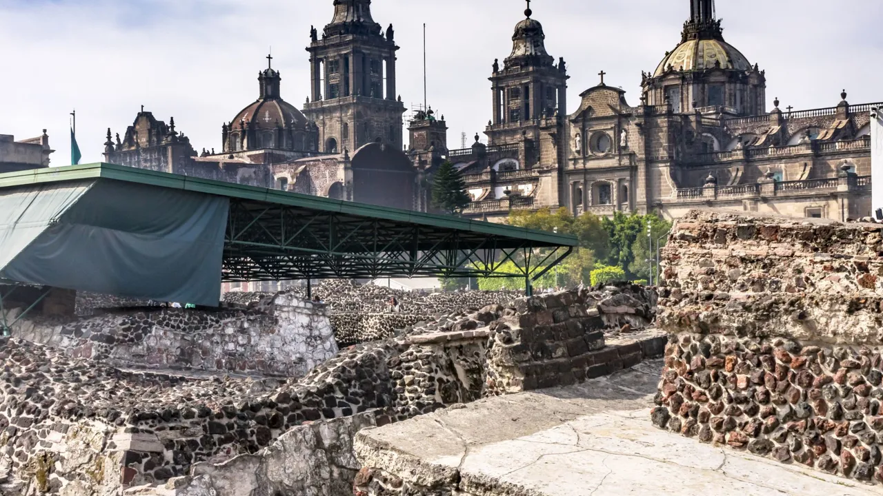 Templo Mayor var et af de vigtigste religiøse og politiske centre i det aztekiske imperium. Foto Viktors Farmor