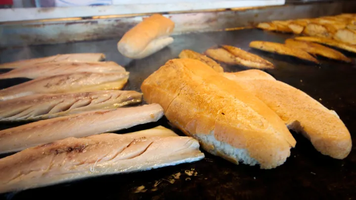 Fiskebrød er en populær tyrkisk ret. Foto Tea Tougaard