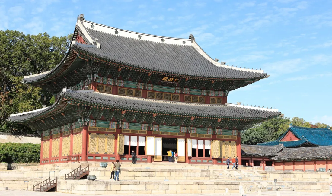 Tronsalen i paladset Changdeokgung i Seoul. Foto Anders Stoustrup