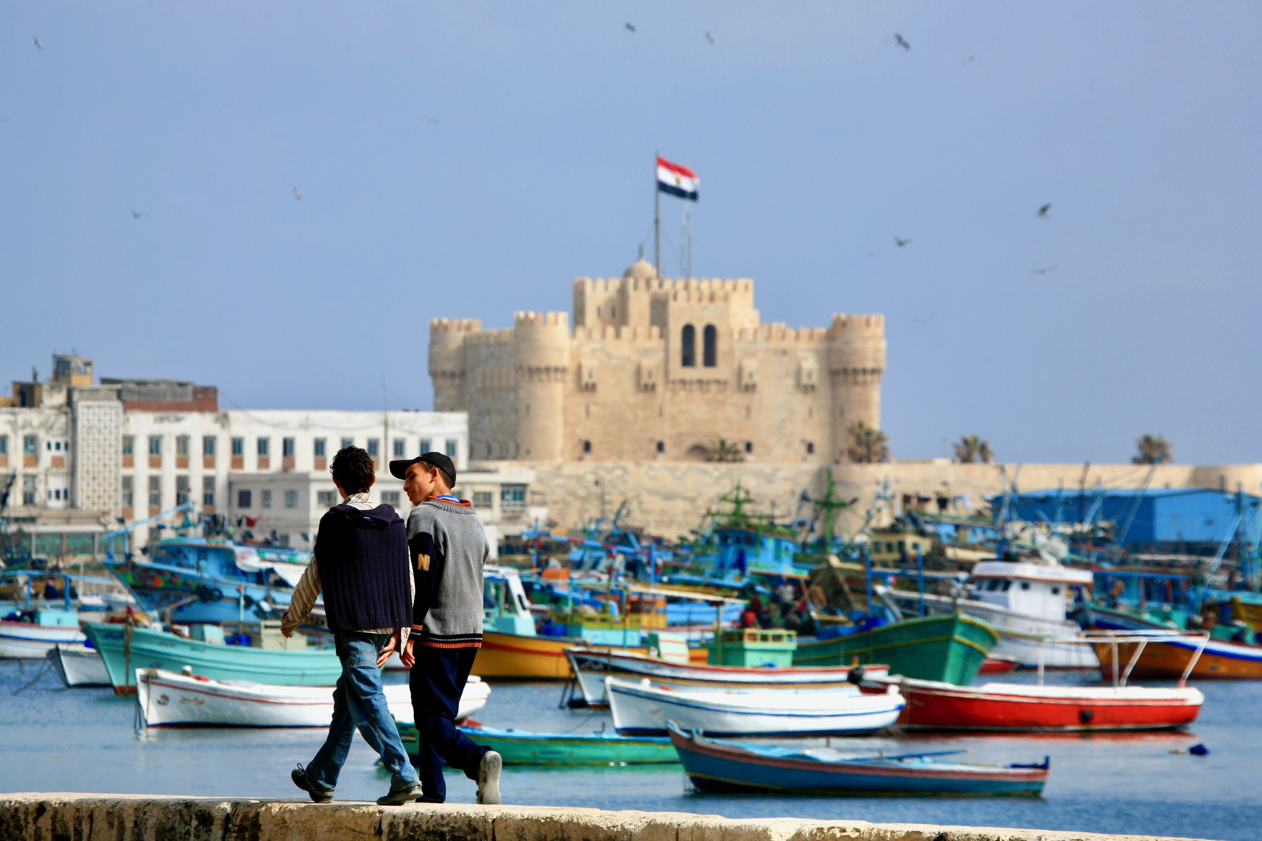 Udsigt til Fort Qaitbey fra Cornichen i Alexandria. Foto af Anders Stoustrup