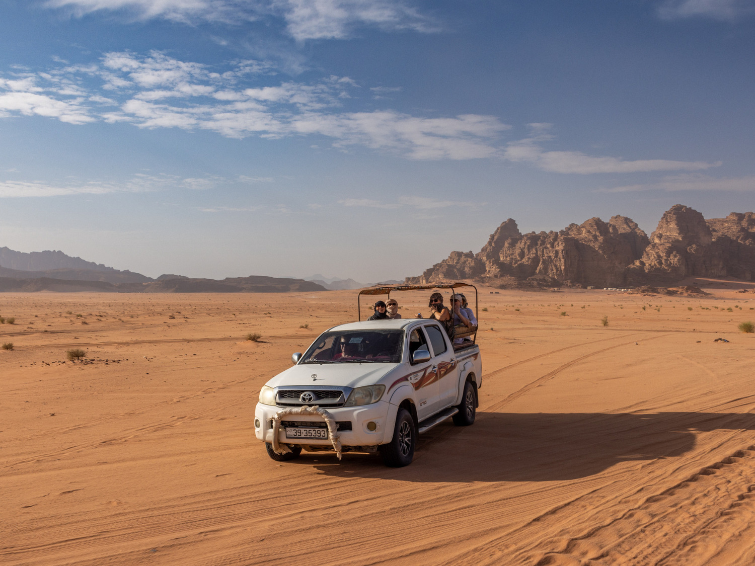 Wadi Rums klippeformationer har været bagtæppe for flere Hollywood film. Vi udforsker ørkenen på en off-road tur. Foto Fine Holten
