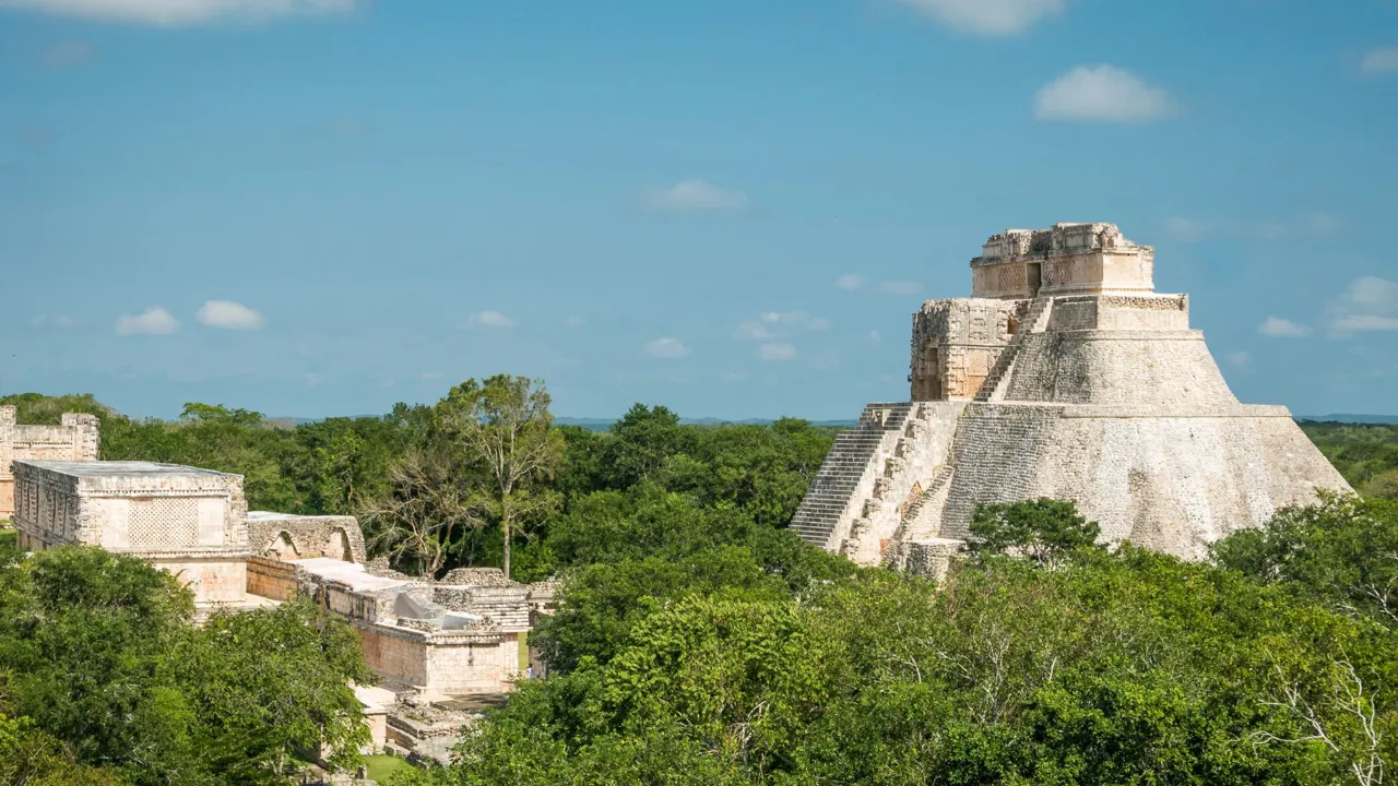 Uxmal er en af Yucatáns mest fascinerende ruinbyer. Foto Viktors Farmor
