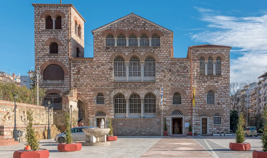 Grækenlands største kirke Agios Dimitrios har fornemme mosaikker fra 5. århundrede.