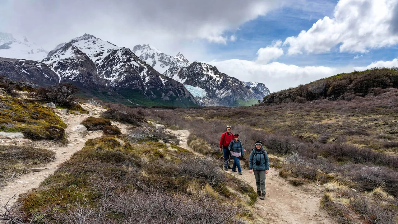 Vi vandrer i smukke omgivelser ved El Chaltén. Foto Thorbjørn Ponsaing