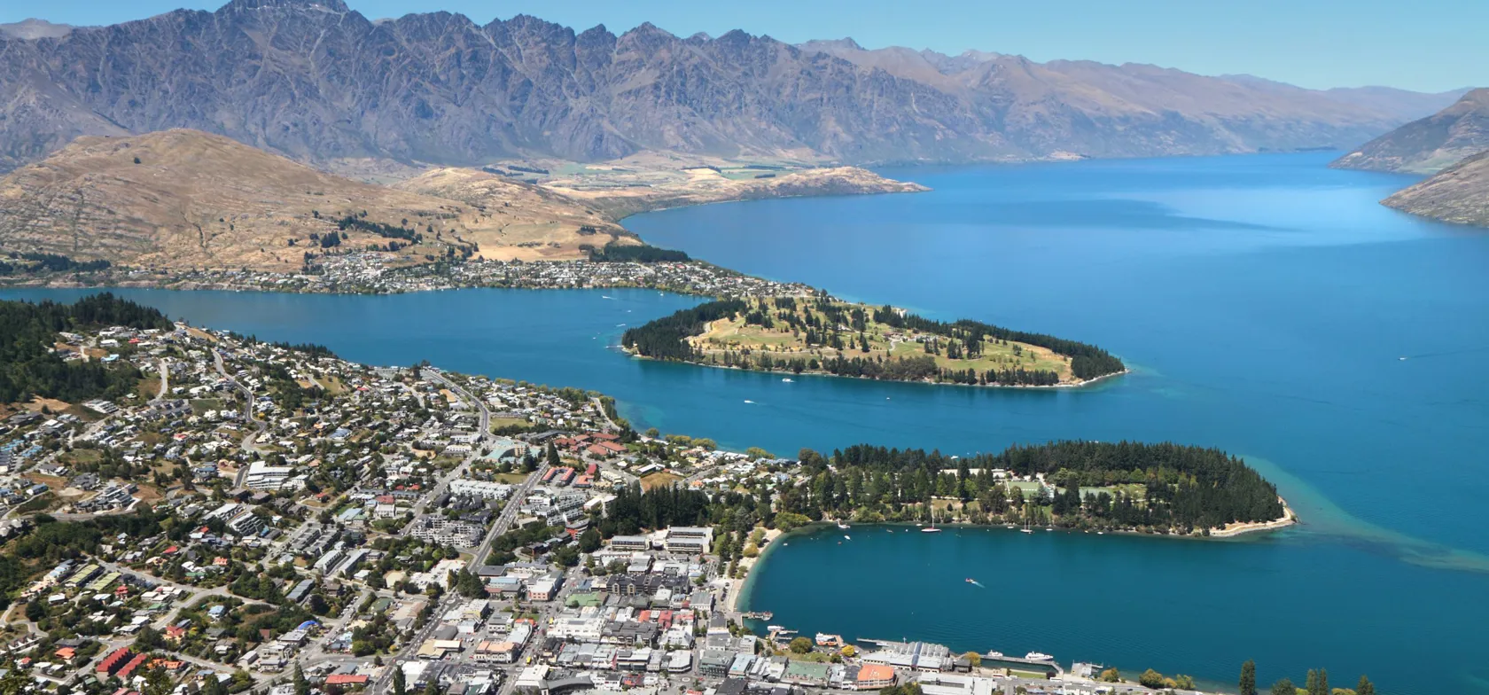 Fantastisk udsigt fra Bob´s Peak ovenover Queenstown. Foto Viktors Farmor