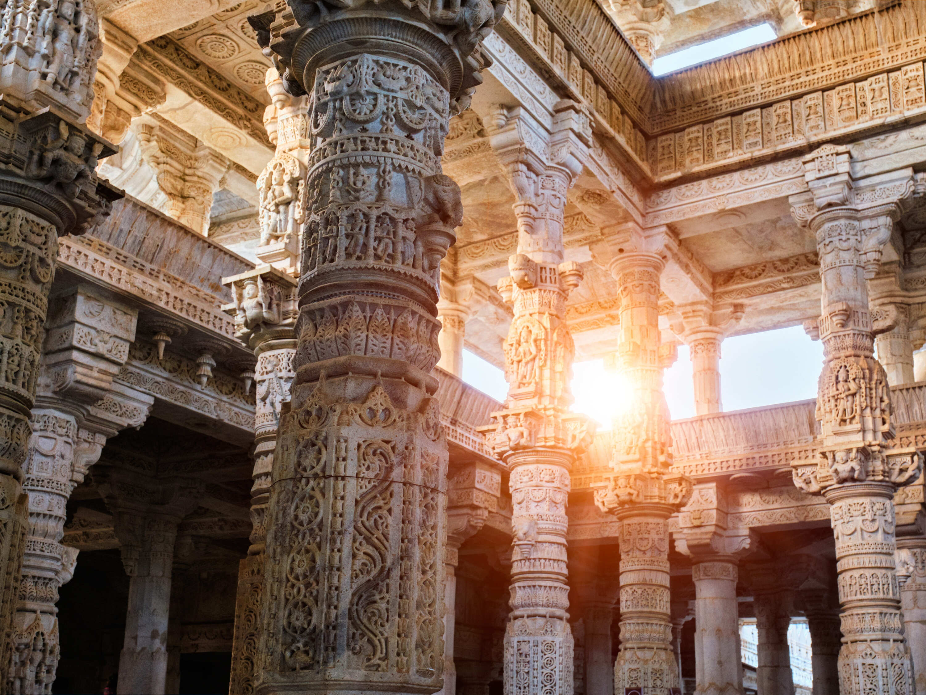 Vi besøger Jain-templerne i Ranakpur, som er et storslået syn. Foto Viktors Farmor