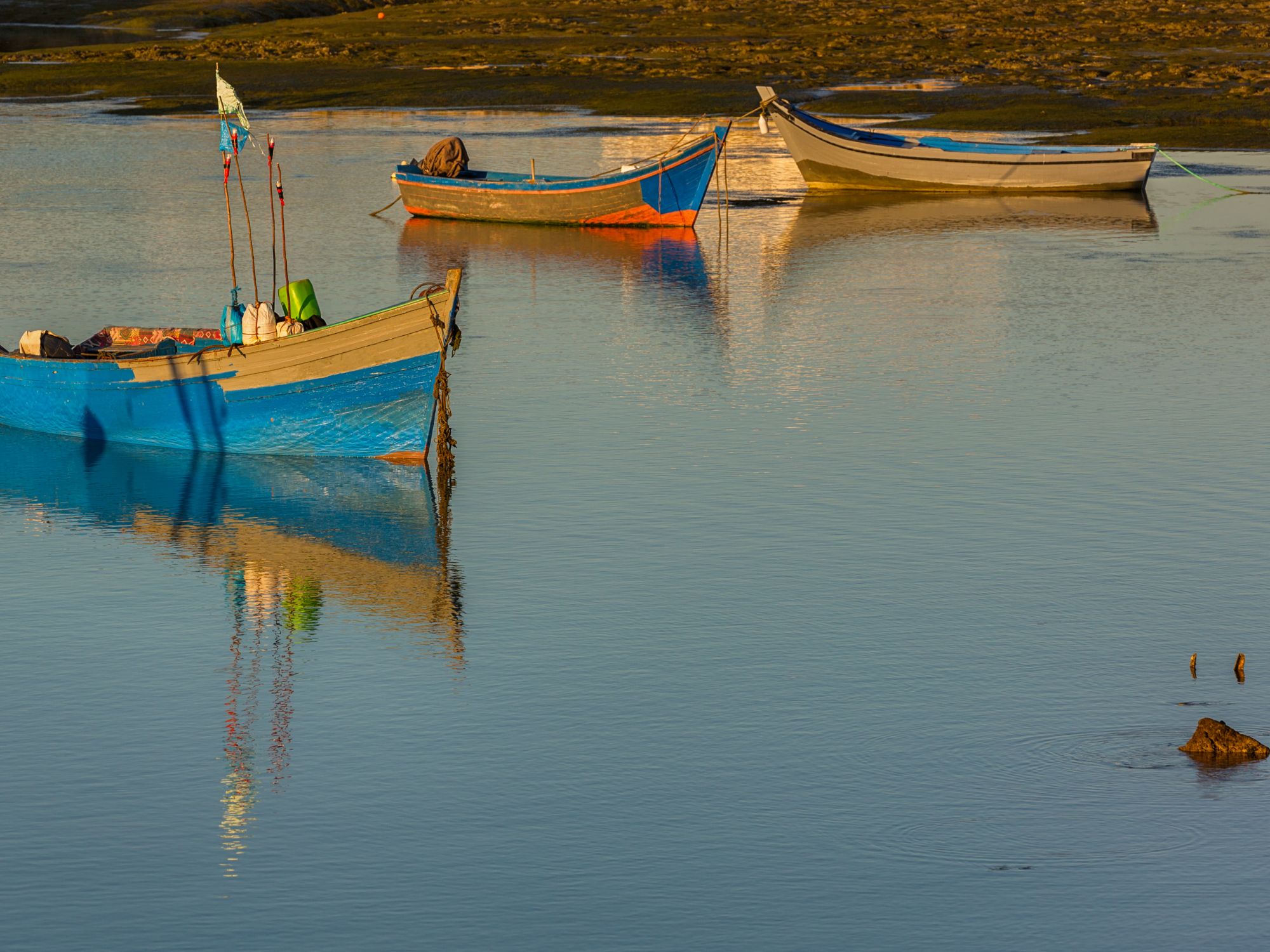 Asilahs fredfyldte havneområde. Foto Viktors Farmor