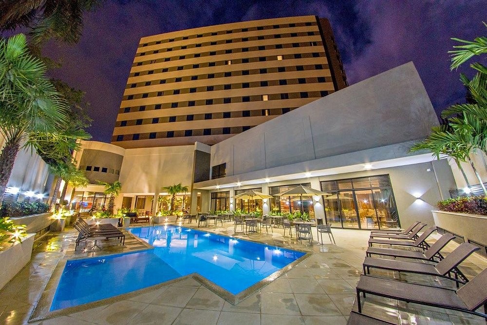 JL by Bourbon Hotel i Foz do Iguaçu er et moderne, stilfuldt hotel. 