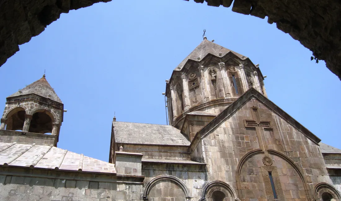 Gandzasar klostret i Nagorno Karabagh har mange fine arkitektoniske detaljer. Foto Viktors Farmor