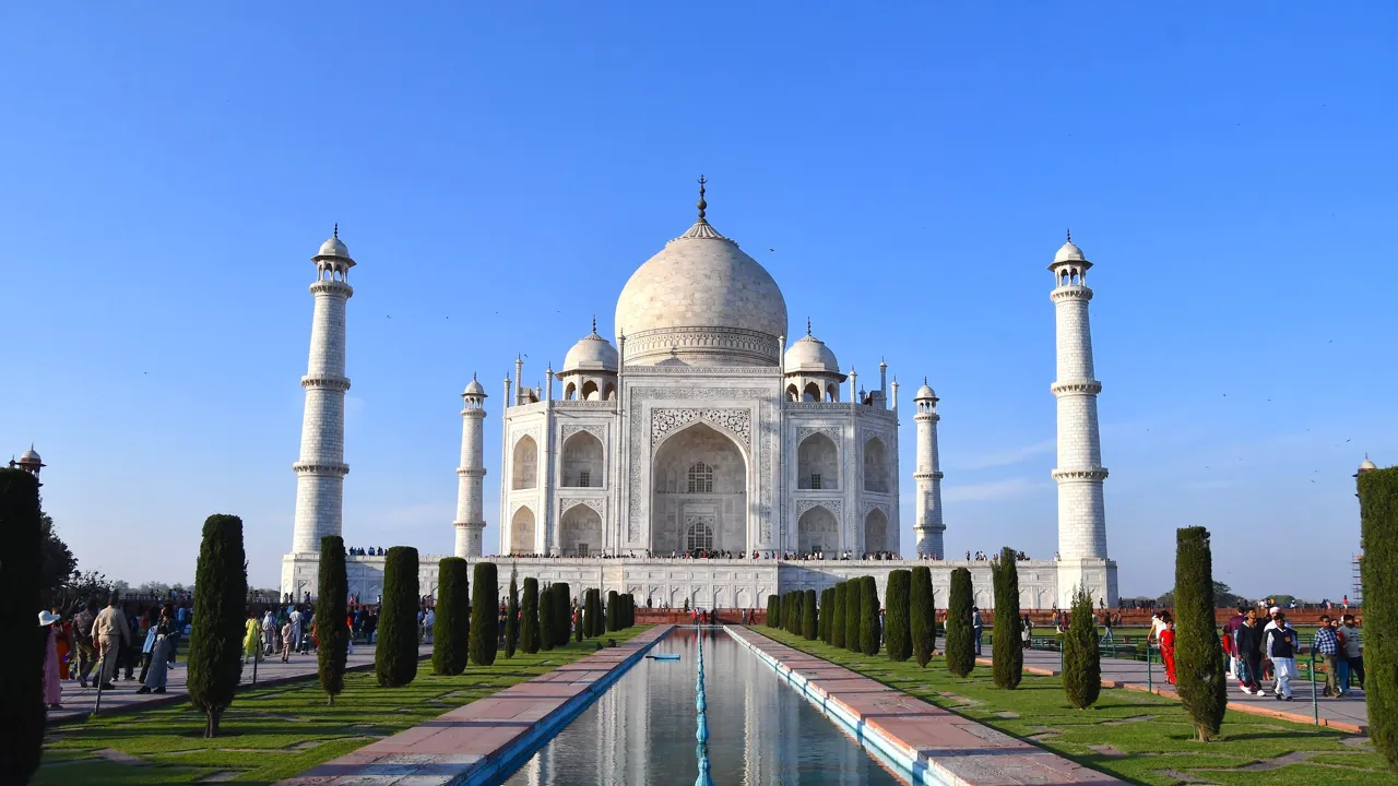 Taj Mahal er et af verdens 7 vidundere. Foto Hanne Christensen