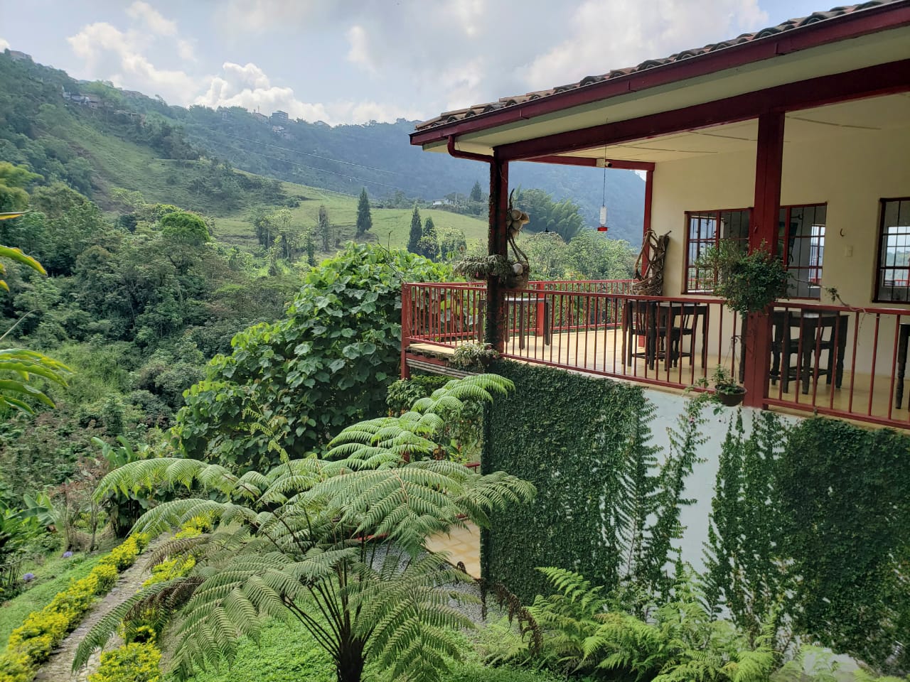 Hotel Paraiso Verde Lodge i Manizales i Colombia (7)