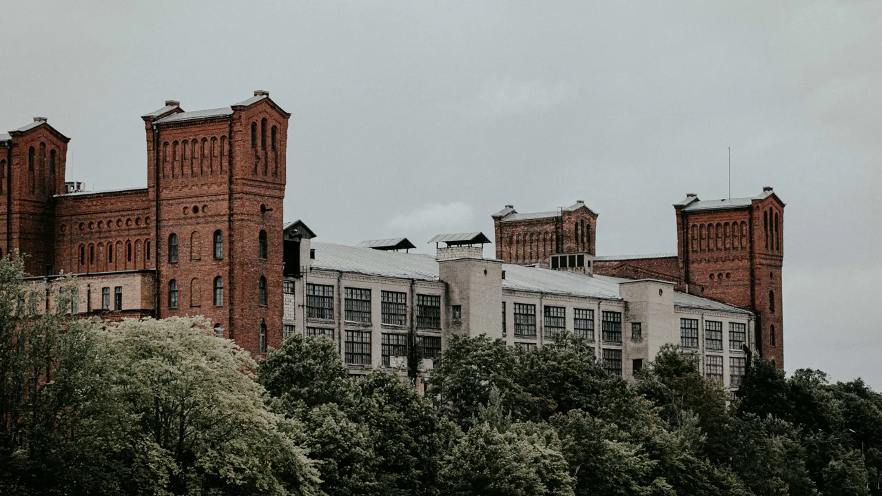 Den tidligere tekstilfabrik Kreenholm. Foto Kairi Tähe Visit Estonia