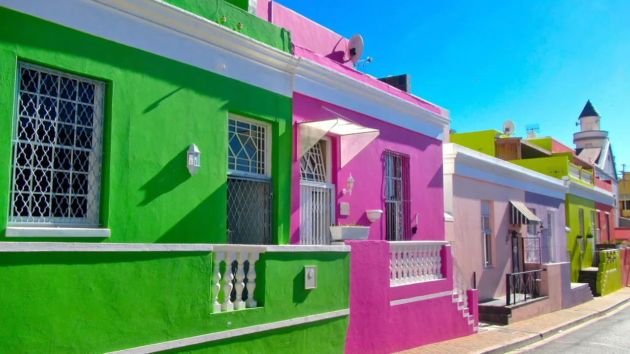 Bo Kaap kvarteret stråler med sine farver i Cape Town. Foto Marlene T. Kristensen