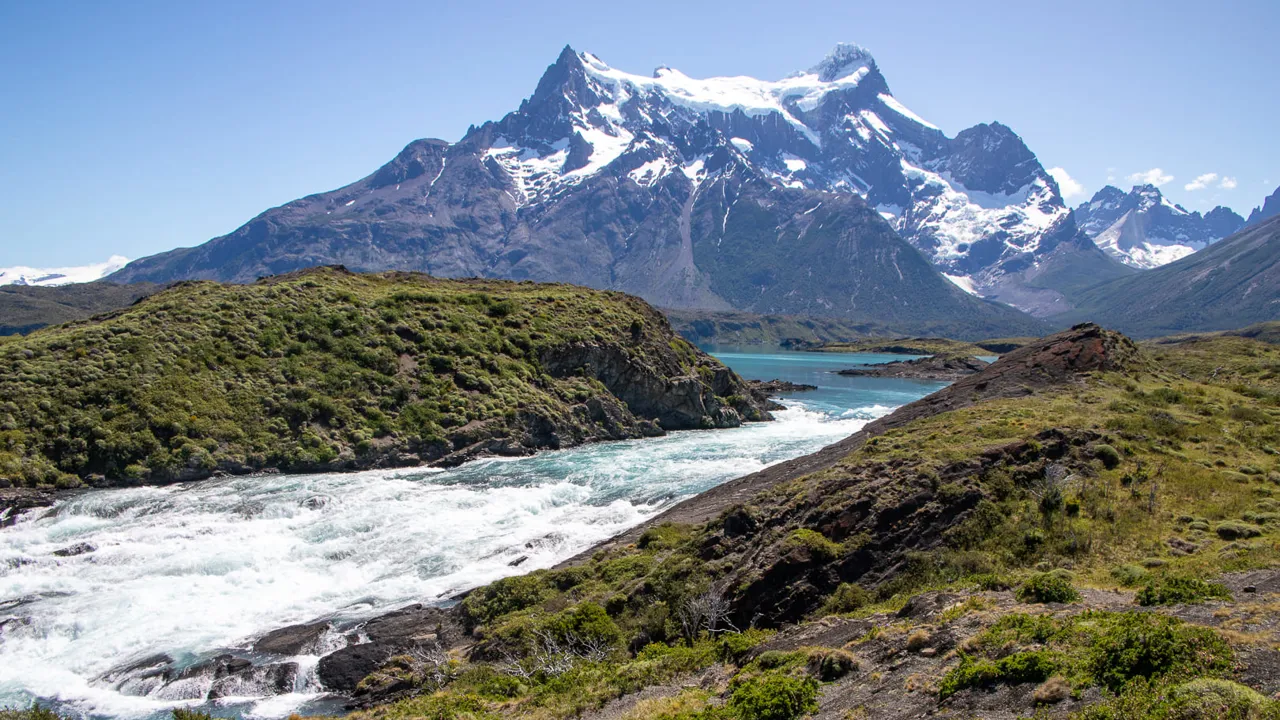 Vandet i Salto Grande kommer fra lake Nordenskjöld, Torres Del Paine. Foto Verner Rud Nielsen