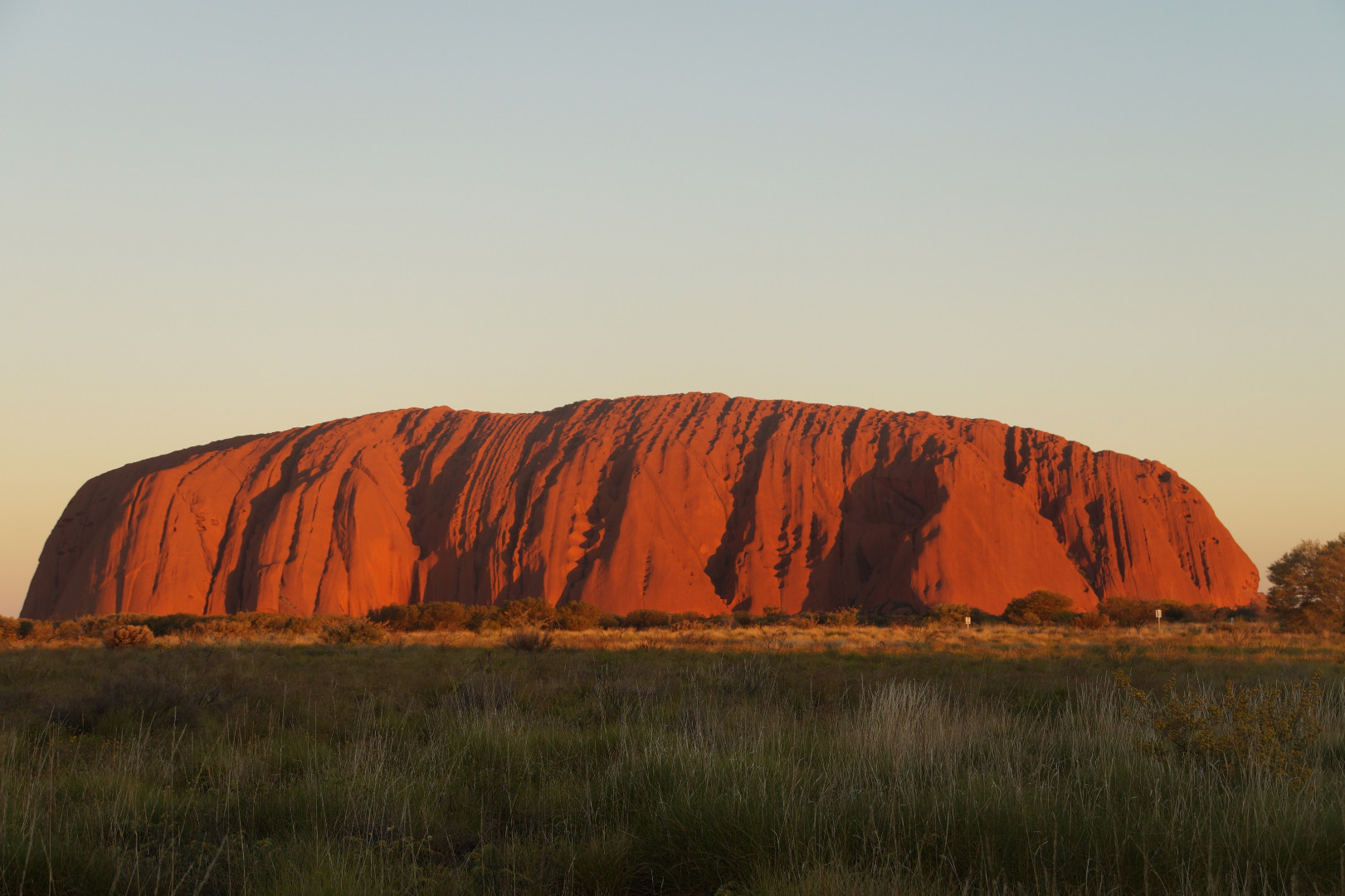 Solnedgang ved Uluru (Ayers Rock). Foto Rebecca Voss