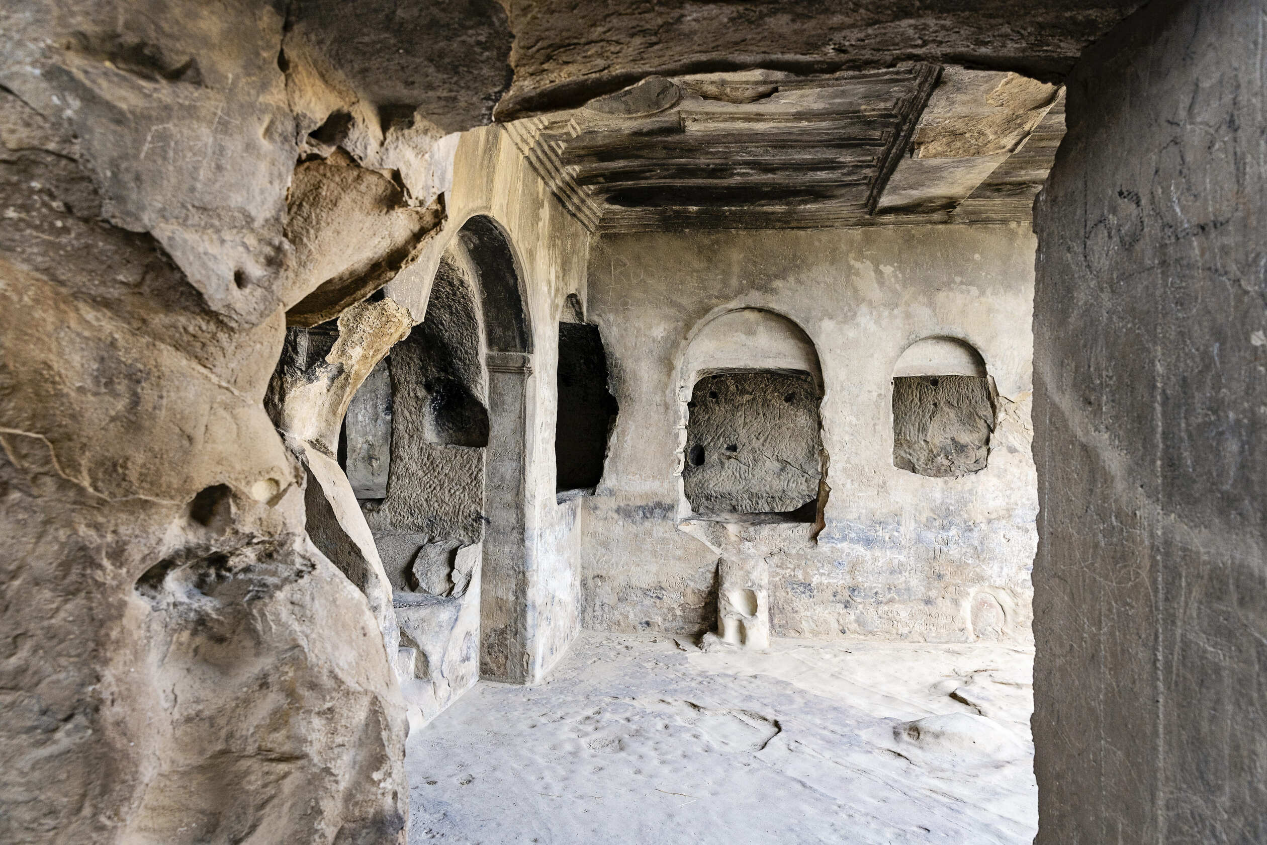 Vi besøger den antikke klippeby Uplistsikhe. Foto Inge Lyngaard Hansen