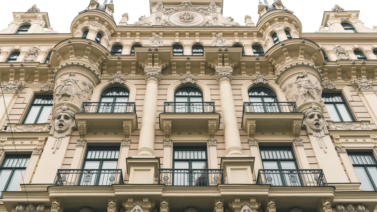 I Riga besøger vi det berømte Art Nouveau-kvarter. Foto Viktors Farmor