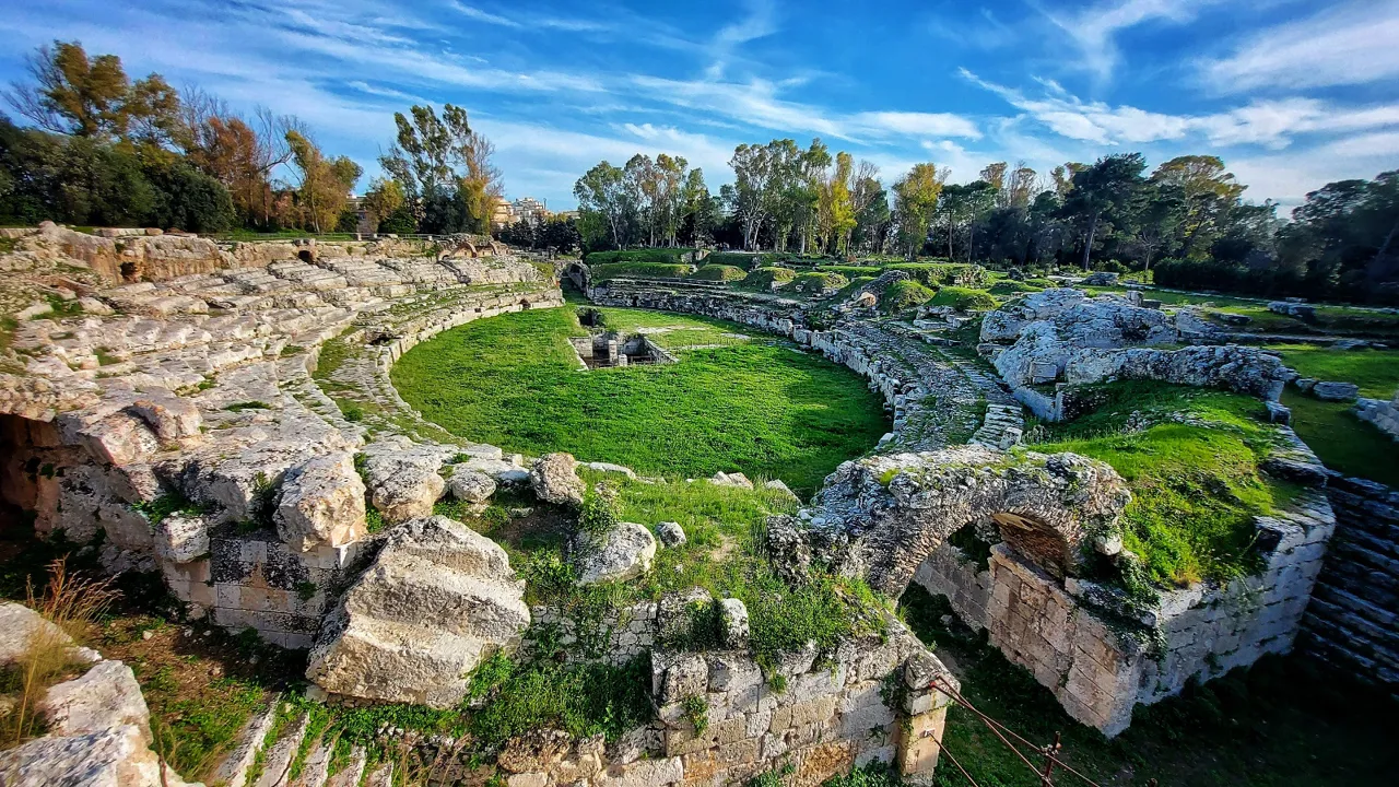I Neapolis Arkæologiske Park finder man blandt andet et græsk teater fra omkring år 500 f. Kr. Foto Lene Brøndum