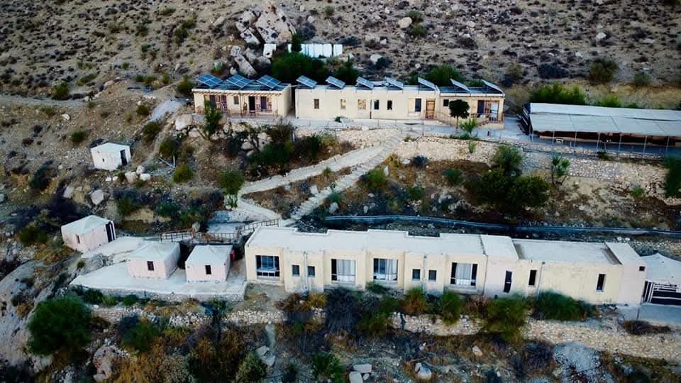 I Dana Biosphere Reserve indkvarteres vi på Dana Village Eco Camp.