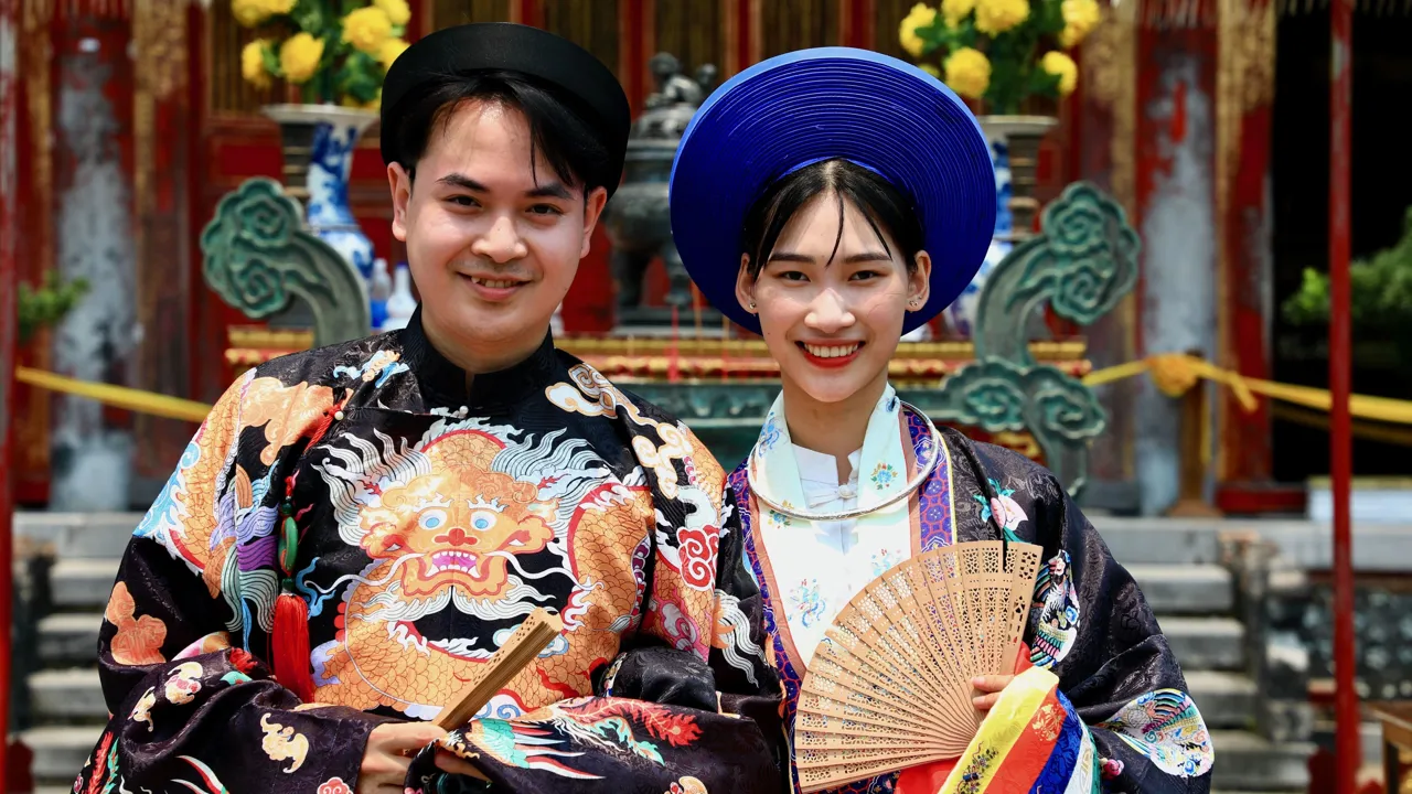 Lokale i Den Forbudte Lilla By. Foto Anders Stoustrup