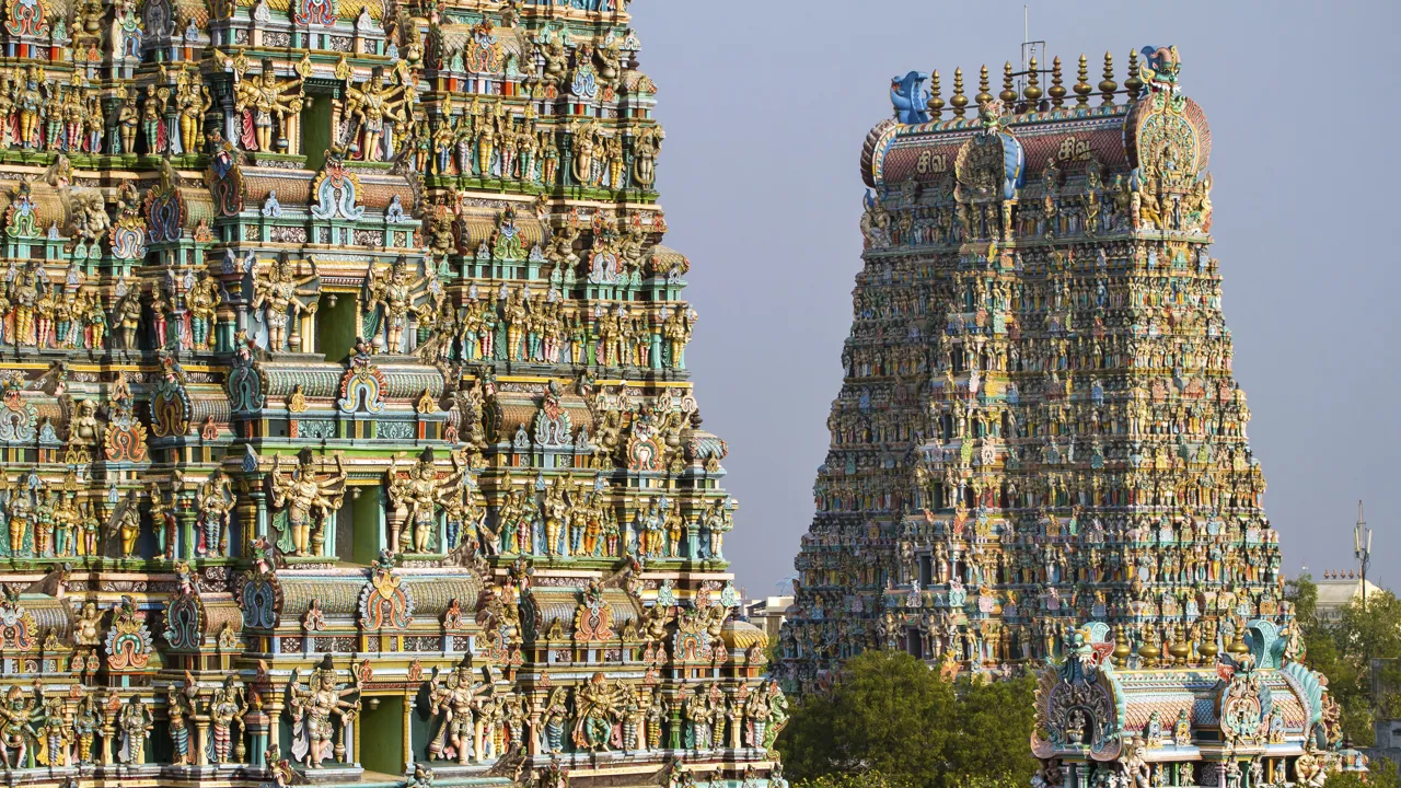 Menakshitemplet i Madurai er ikke bare stort, men også vældigt farverigt. Foto Viktors Farmor